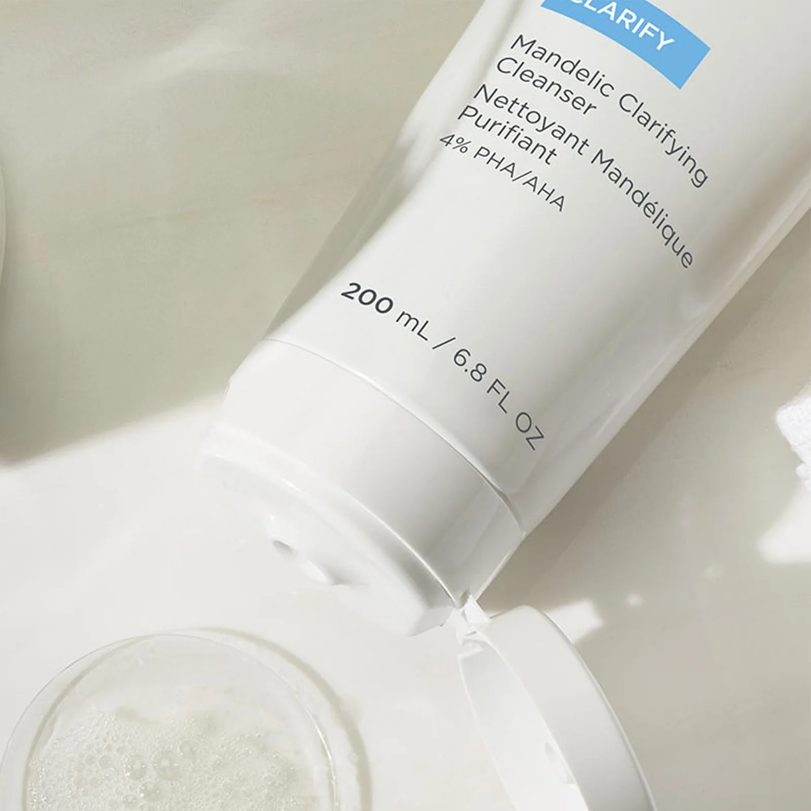 Neostrata | Mandelic Clarifying Cleanser 200ml - Image 3